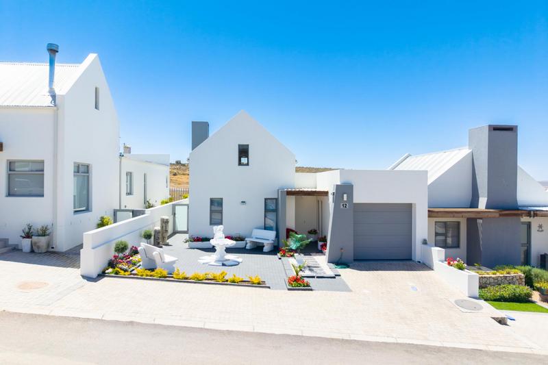 2 Bedroom Property for Sale in Saldanha Heights Western Cape